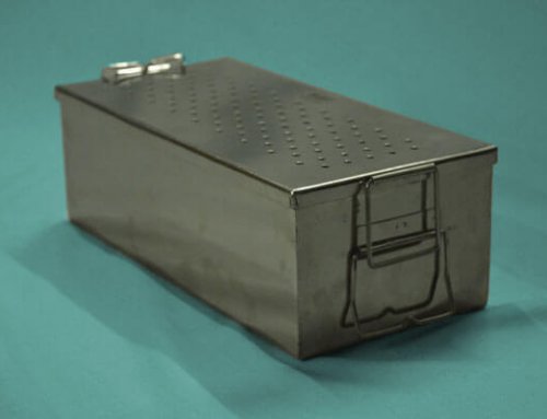 Sterilization Ortho SS Screw Box With Lid With 3 Perforated Trays